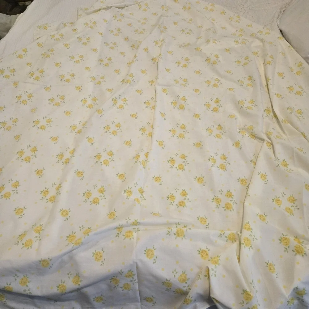 Vintage Cannon Muslin Yellow Rose Dream Full Flat Sheet 81x104 Cottage Core